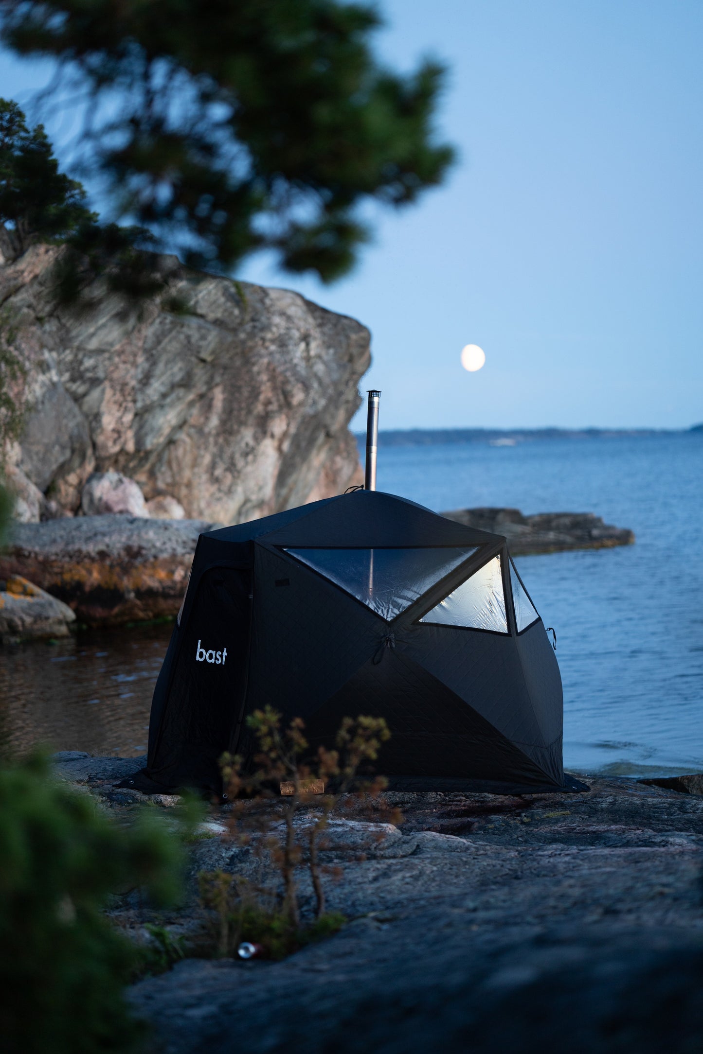 Bast Portable Sauna – Premium Quality & Easy to Use • Made in Sweden